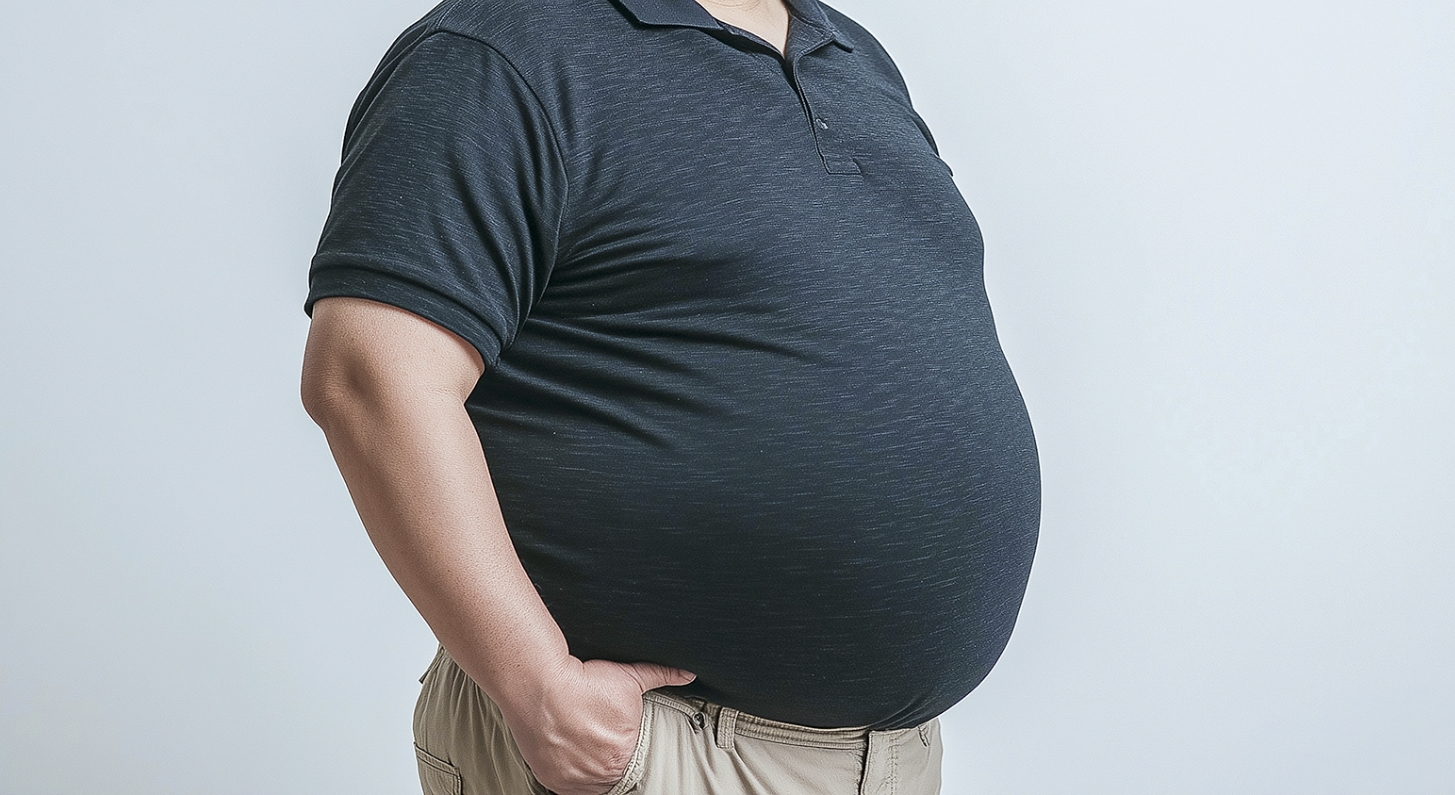 복부 비만 남성 이미지, 당뇨·고혈압·비만 등 기저질환 교정과 생활습관 개선을 통한 발기부전 치료