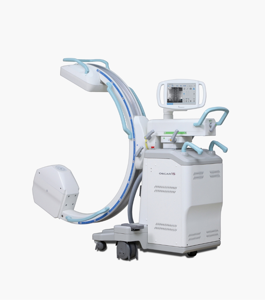 수술용 X-ray 투시장비(C-arm), 요로결석 수술 및 내시경 시술 중 실시간 위치 확인을 위한 영상 장비