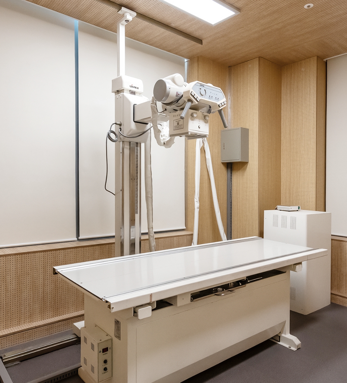 디지털 X-ray 장비 이미지, 비뇨기계 질환과 결석 진단을 위한 고해상도 디지털 엑스레이 검사실